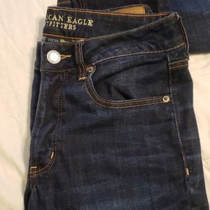 American eagle Tomgirl Jeans